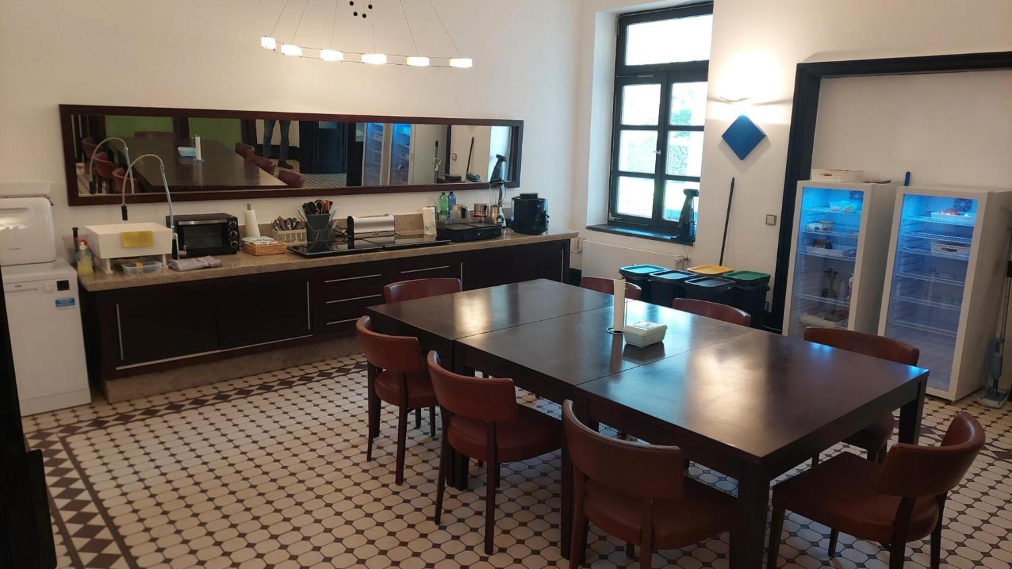 Die Villa, Zimmer 26, Dz เลเวอร์คูเซน ภายนอก รูปภาพ
